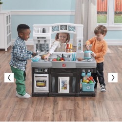 Step2 Modern Cook Kitchen Pretend Playset