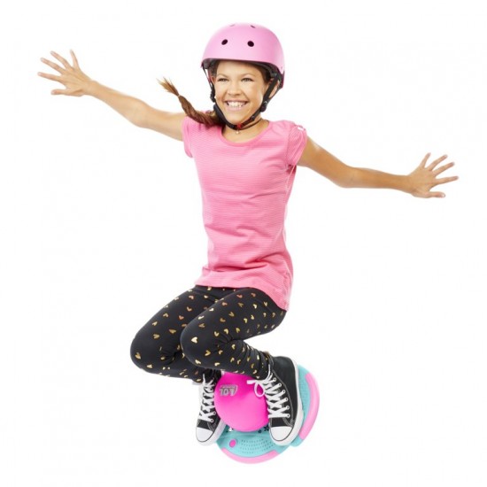 L.O.L Surprise Pogo It With Free Helmet Set L.O.L Surprise Pogo It With Free Helmet Set